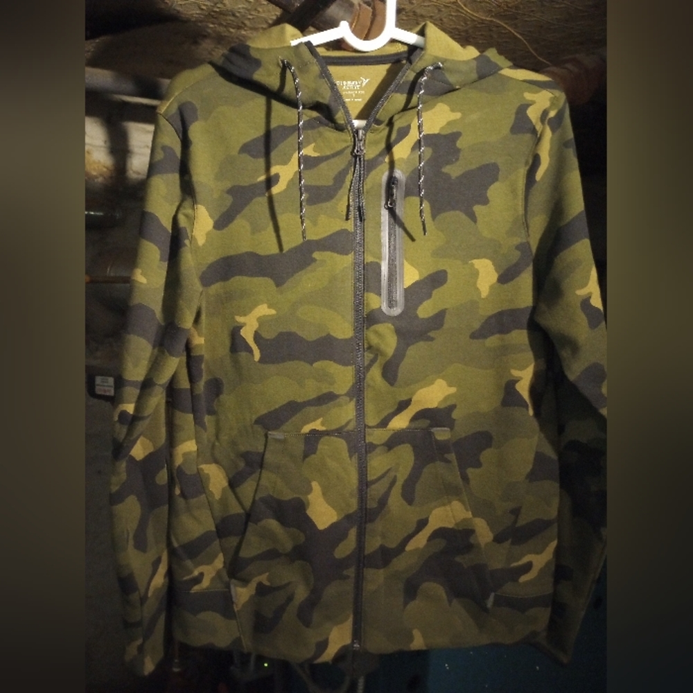 Camouflage Activewear Full Zip Hoodie